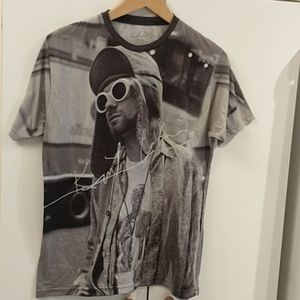 Kurt Cobain top